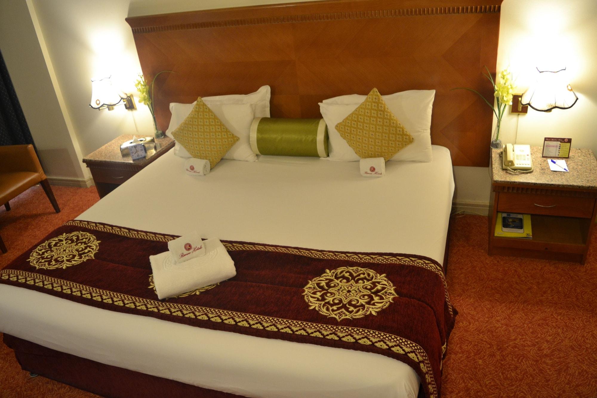 Ramee Guestline Hotel Dubaj Kültér fotó